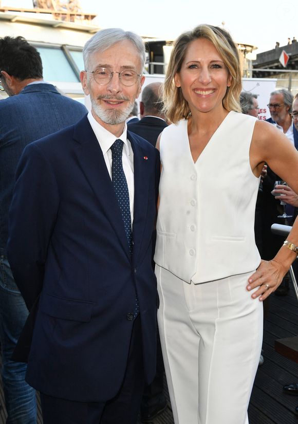 Didier Lallement, ancien préfet de police de Paris et Maud Fontenoy au gala de charité de la Maud Fontenoy Foundation à bord du Ducasse sur Seine à Paris le 6 juin 2023.
Depuis 2008, la Maud Fontenoy Foundation, reconnue d’intérêt général, mène des actions pour la sauvegarde des océans et l’éducation à l’environnement, en partenariat avec le  Ministère de l'Éducation nationale.

© Veeren / Bestimage