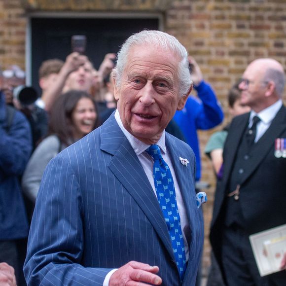 Le roi Charles III d'Angleterre assiste à un service célébrant les 400 ans de la Chapelle de la Reine à Londres, le 4 juin 2025. Zuma Press / Bestimage