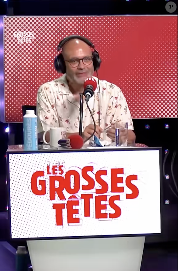 L’incendie s’est déclaré à cause d’une bougie posée sur une plante.

Yoann Riou dans les Grosses Têtes lundi 25 août 2025 @RTL