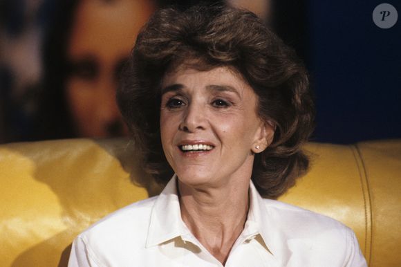 En France, à Paris, Gisèle Halimi sur le plateau de l'émission Le Divan en novembre 1989. © Gérard Letellier via Bestimage
