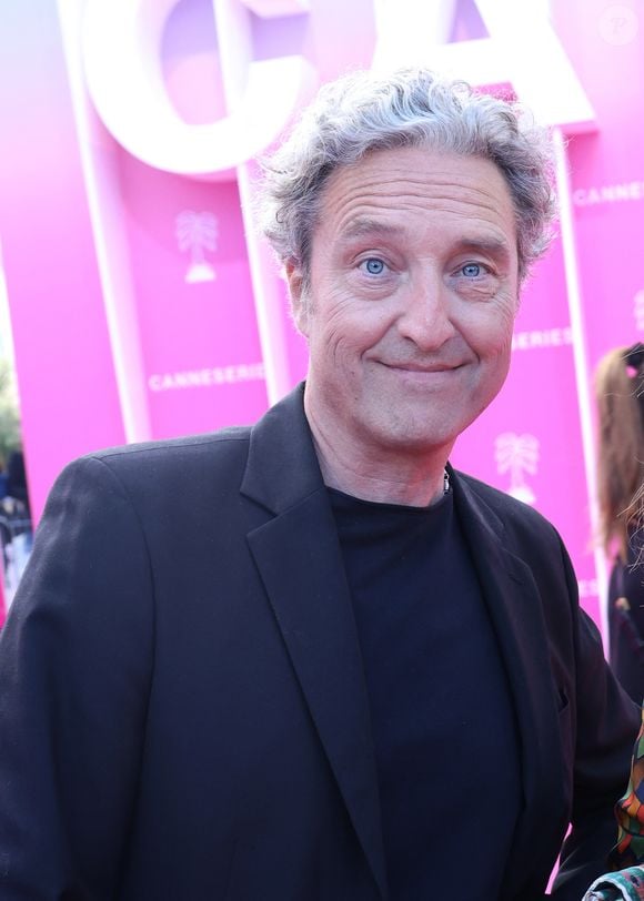 Benjamin Baroche sur le pink carpet lors du festival Canneseries saison 8 au palais des festivals à Cannes le 27 avril 2025.
© Denis Guignebourg / Bestimage