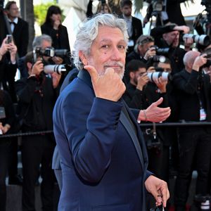 Alain Chabat - Montée des marches du film « L’amour ouf » lors du 77ème Festival International du Film de Cannes, au Palais des Festivals à Cannes. Le 23 mai 2024
© Bruno Bebert / Bestimage