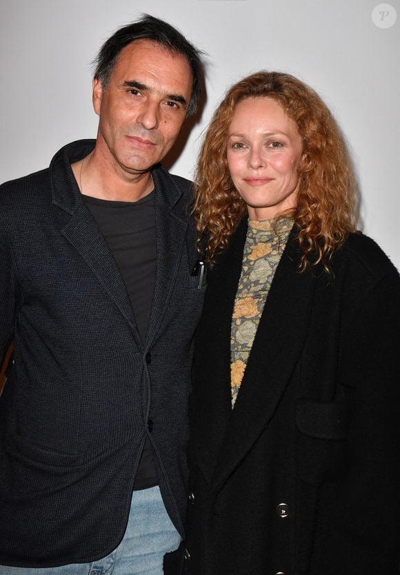 Vanessa Paradis et son mari Samuel Benchetrit lors de l'anniversaire (trois ans) de l'hôtel Les Jardins du Faubourg à Paris le 9 juin 2022.
© Veeren / Bestimage
