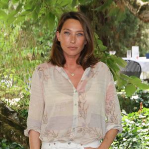 Laura Smet - Photocall du film "Surface" lors de la 18ème édition du Festival du Film Francophone de Angoulême (FFA) le 26 août 2025.

© Coadic Guirec / Bestimage