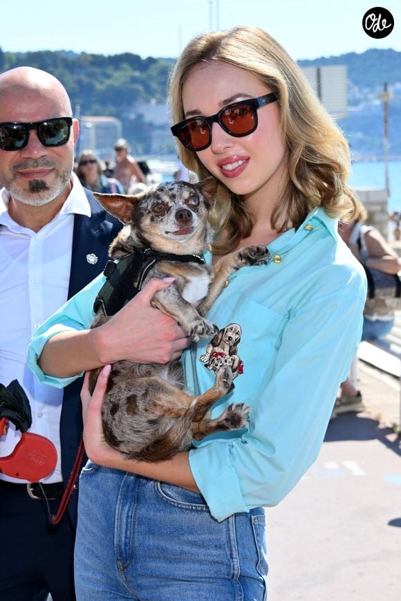 A l'initiative d'Henry-Jean Servat, le journaliste, écrivain, adjoint au maire de la ville de Nice délégué à la protection animale, a eu lieu la 5eme Marche des Animaux sur la Promenade des Anglais à Nice, le 24 mai 2026. © Bruno Bebert/Bestimage
