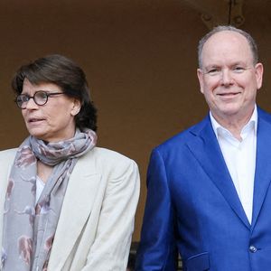 La princesse Stéphanie de Monaco, le prince Albert II de Monaco - La famille princière de Monaco assiste au match de football Racing Stars Football Cup opposant les pilotes Nazionale Piloti contre les Barbagiuans au stade Louis II à Monaco le 21 mai, 2025. © Claudia Albuquerque/Bestimage