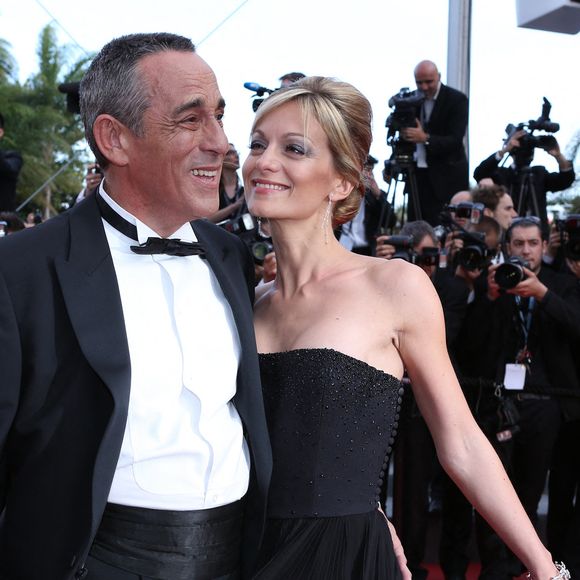 Thierry Ardisson et sa compagne Audrey Crespo-Mara arrivant à la projection de Lawless organisée au Palais des Festivals dans le cadre du 65e Festival international du film de Cannes à Cannes, France, le 19 mai 2012. Photo by Frederic Nebinger/ABACAPRESS.COM