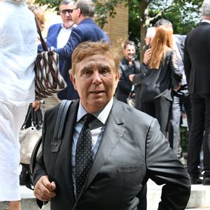 Jean-Pierre Foucault - Sorties des obsèques de Nonce Paolini en l'église Saint-Honoré-d'Eylau, 66 bis, avenue Raymond-Poincaré à Paris, France, le 23 juillet 2024. Agence / Bestimage