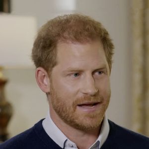 Il assistera à la 20e cérémonie annuelle de remise des prix de l'association caritative WellChild dont il est le mécène depuis déjà 17 ans

Le prince Harry esquive la question lors d'une interview à la télévision britannique sur le couronnement de son père.
Crédit : JLPPA / Bestimage