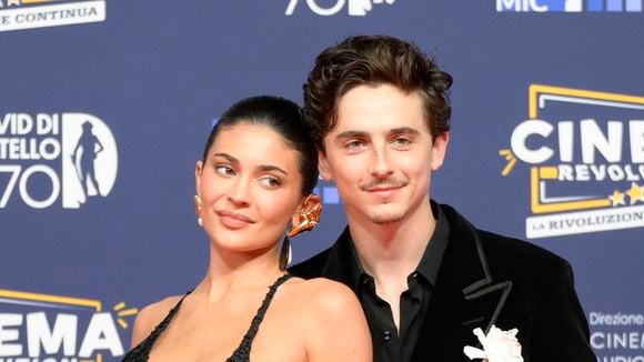 Timothée Chalamet et Kylie Jenner officialisent enfin ! Premier tapis rouge pour le couple près de Monica Bellucci