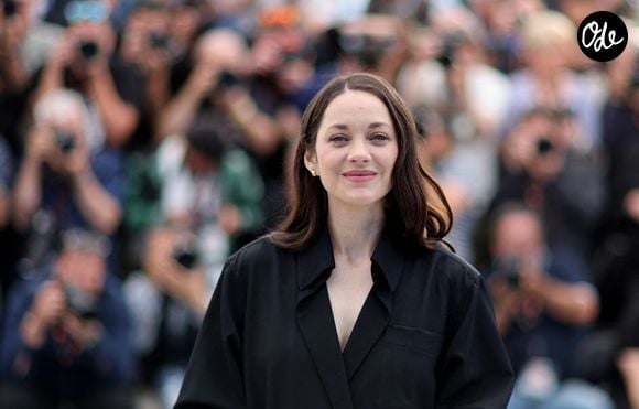 Marion Cotillard au photocall du film "Karma" lors du 79e Festival International du Film de Cannes, le 16 mai 2026. © Jacovides / Moreau / Bestimage