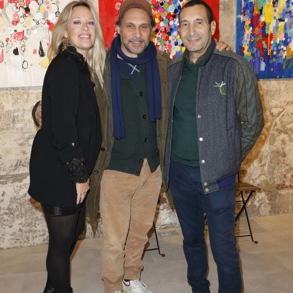 Exclusif - Caroline Faindt, Yannick Choirat et Zinedine Soualem - Vernissage de l'exposition de Caroline Faindt aux Espaces Guiffi à Paris le 9 décembre 2024. © Coadic Guirec/Bestimage