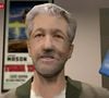 Alain Chabat a répondu avec humour et a même montré sa boîte de médicaments pour prouver qu'il était réellement souffrant.

Capture d'écran de l'émission C à Vous, le 9 juin 2026.

© France 5