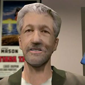 Alain Chabat a répondu avec humour et a même montré sa boîte de médicaments pour prouver qu'il était réellement souffrant.

Capture d'écran de l'émission C à Vous, le 9 juin 2026.

© France 5