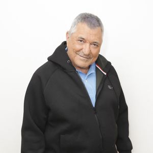 Jean-Marie Bigard en backstage de l'enregistrement de l'émission "La Grosse Rigolade" présentée par C.Hanouna le 1er décembre qui sera diffusée à 21h10 sur C8 le Jeudi 8 décembre 2022 qui réunira les experts de la blague pour une soirée 100% Darka.

© Jack Tribeca / Bestimage