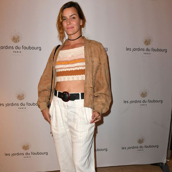 Elle privilégie les blancs de poulet, la salade, les oeufs, les légumes et les potages.

Fauve Hautot lors de l'anniversaire (trois ans) de l'hôtel Les Jardins du Faubourg à Paris le 9 juin 2022.
© Veeren / Bestimage