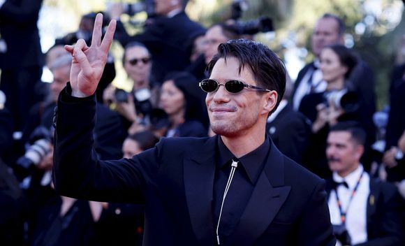 François Civil (Montre Audemars Piguet) - Montée des marches du film " Garance " lors du 79ème Festival International du Film de Cannes, le 17 mai 2026. © Jacovides-Moreau / Bestimage