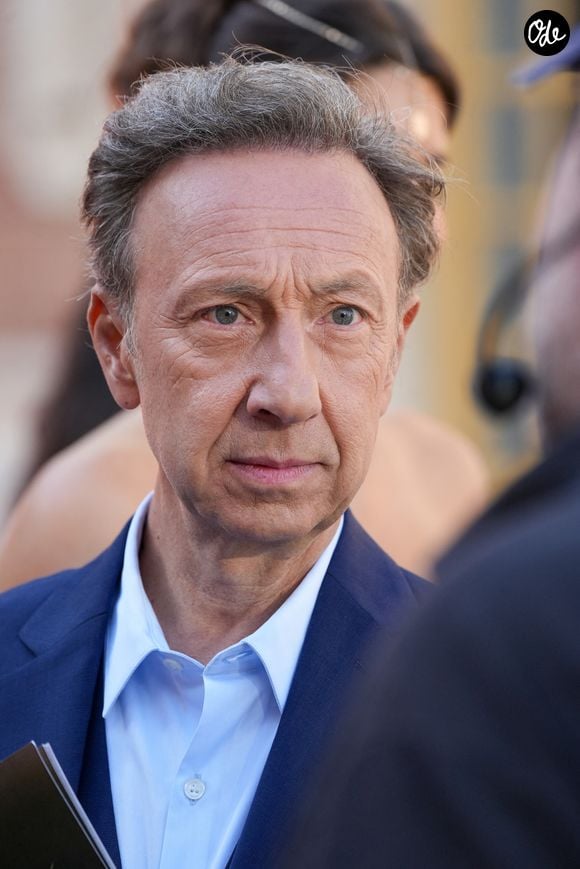 Stéphane Bern lors de l'enregistrement de l'émission "Versailles en fêtes" diffusée le 5 septembre 2026 sur France 2, à Versailles, France, le 31 août 2026. © Anne-Sophie Guebey/Bestimage