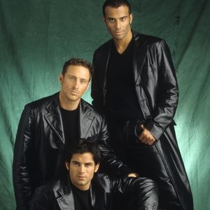 En France, à Paris, en studio, les 3 membres du groupe 2 BE 3, Adel KACHERMI, Filip NIKOLIC et Frank DELHAYE le 5 novembre 1998. © Michel MARIZY via Bestimage