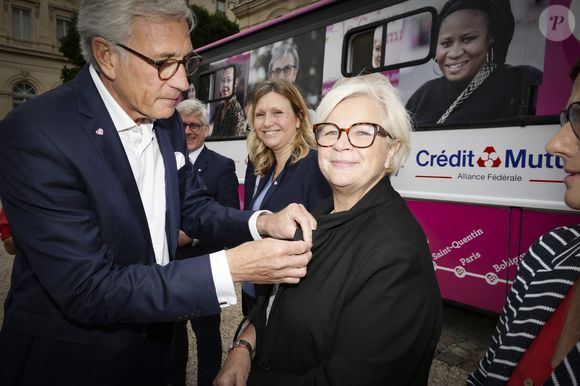 Exclusif - Thierry Drilhon, Yaël Braun-Pivet, Présidente de l'Assemblée nationale, Catherine Vautrin - Le bus du coeur de l'association "Agir pour le coeur des femmes" fait une halte à l'Assemblée Nationale à Paris le 28 mai 2025
© Jack Tribeca / Bestimage