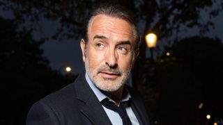 Jean Dujardin s'offre un meuble sur-mesure : une marque française haut de gamme l'a conquis