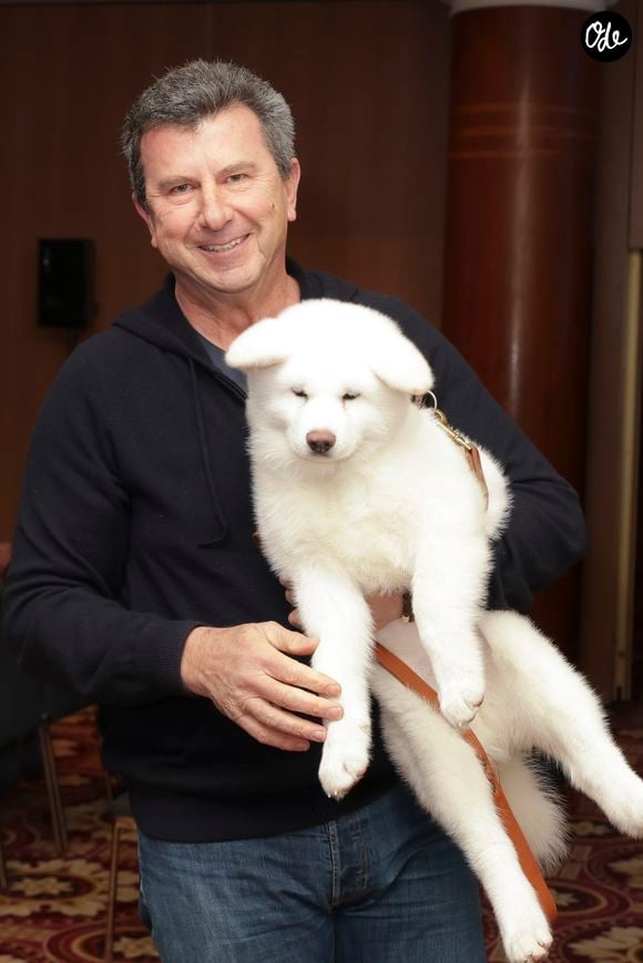Pascal Bataille avec son chien lors de la conférence de presse "Défi d'Elles 2024" à Paris le 10 janvier 2024.

© Jack Tribeca / Bestimage