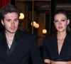 Après plusieurs mois de relations tendues et de récentes déclarations accusatrices de la part de Brooklyn Beckham envers ses parents

Brooklyn Beckham et sa femme Nicola Peltz en route pour un événement de mode glamour à Paris. Photo : Backgrid USA / Bestimage