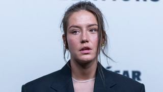Adèle Exarchopoulos a dénoncé les agissements du père de son fils Ismaël, un artiste au coeur d'une enquête