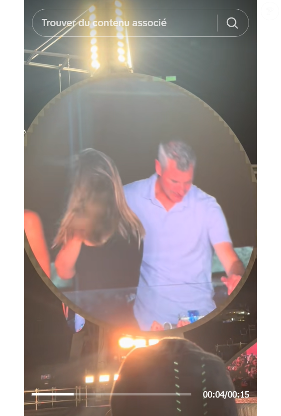 L’épouse du dirigeant, supposément absente lors de la scène, a supprimé ses comptes en ligne après avoir retiré toute mention de son mari. 

Capture d'écran TikTok de la scène au concert de Coldplay.
