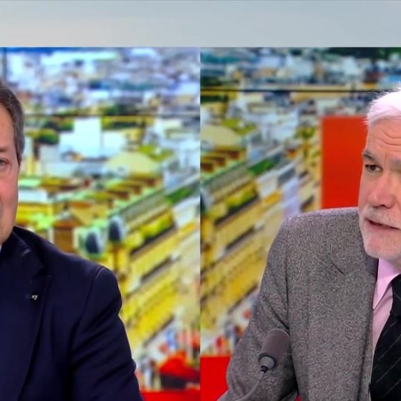 Pascal Praud taquine Georges Fenech à la fin de son émission L'Heure des Pros sur CNews le 26 janvier 2026

Capture d'écran CNews