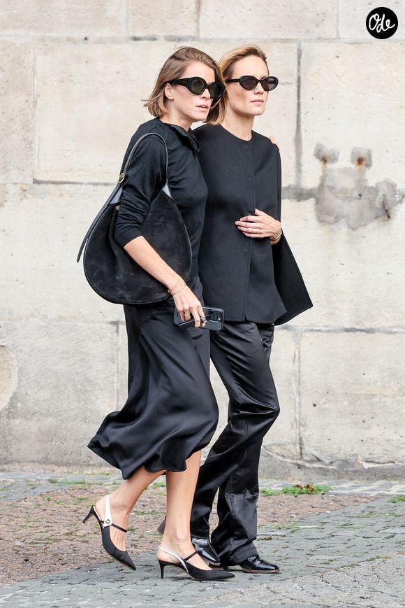 Guest, Ana Girardot - Arrivées aux obsèques de Mathilde Favier en l'église Saint-Sulpice à Paris le 31 aout 2026. © Dominique Jacovides-Cyril Moreau/Bestimage