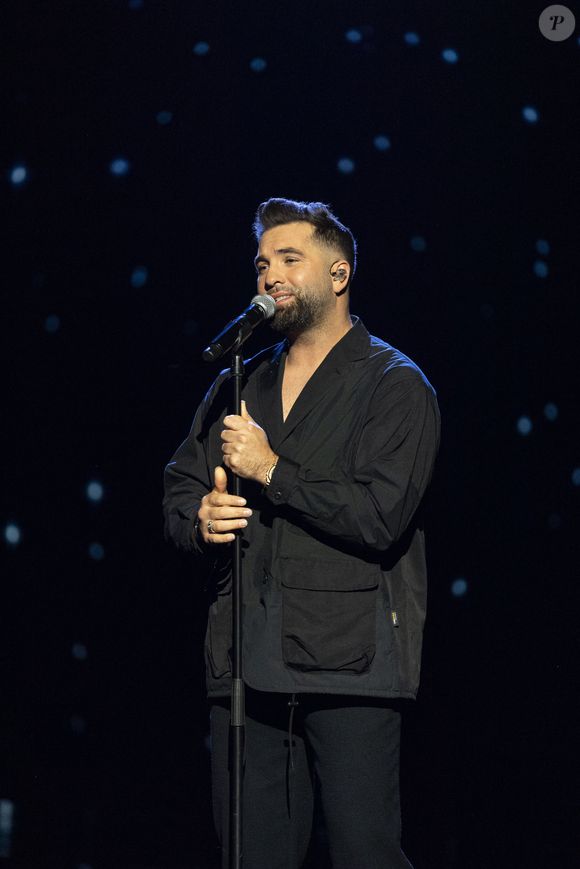 Exclusif - Kendji Girac - Enregistrement de l'émission "La fête de la chanson française" à Paris, présentée par L.Thilleman et A.Manoukian, et diffusée le 20 décembre sur France 3. © Pierre Perusseau / Bestimage