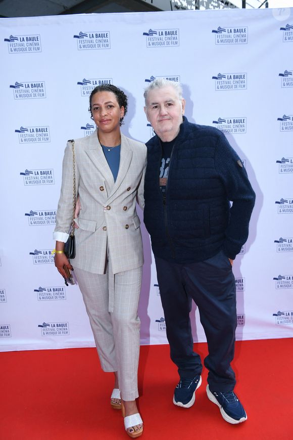 Pierre Ménès et sa femme Mélissa - 10ème Festival du Cinéma et de la Musique de Film à La Baule le 29 juin 2024. © Rachid Bellak/Bestimage
