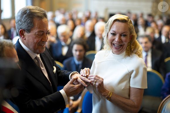 Georges Fenech et Amélie Leperre-Dimeglio - Mariage civil de Georges Fenech et Amélie Leperre-Dimeglio à la mairie du 16ème arrondissement de Paris le 31 janvier 2026.

© Pierre Perusseau / Bestimage