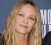 Elle est encore une fois bien entourée
Vanessa Paradis - Avant-première du film "Dis moi juste que tu m'aimes" au Cinéma Pathé Wepler à Paris le 6 février 2025. © Coadic Guirec/Bestimage