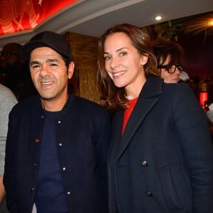 “J’en profite pour dire qu’avec ma femme, nous sommes très fier de notre fille. Je la salue. Bravo ma chérie.” 

Jamel Debbouze et sa femme Mélissa Theuriau - Avant première du film "Demain tout commence" au Grand Rex à Paris le 28 novembre 2016. © Coadic Guirec/Bestimage
