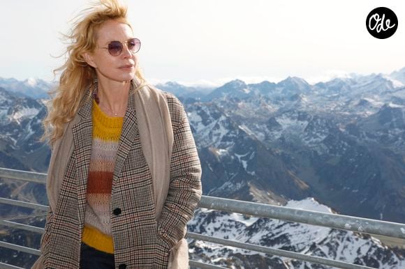 Carole Richert - Les célébrités visitent le Pic du Midi à 3000 mètres d'altitude dans les Pyrénées lors du Festival Ecran Jeunesse 2020 à Lourdes le 22 octobre 2020.

© Christophe Aubert via Bestimage
