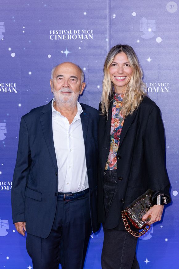 Gérard Jugnot et Patricia Campi assistent au tapis rouge du 5e festival Cineroman 2e jour à Nice, France, le 3 octobre 2023. Photo by Shootpix/ABACAPRESS.COM