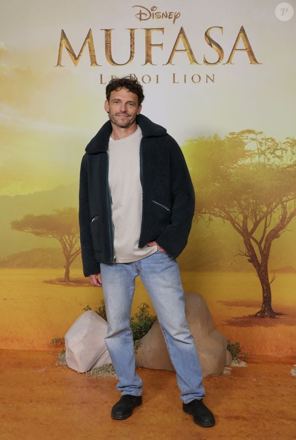 L'occasion de s'intéresser à cet acteur

Arnaud Binard - Première du film Disney "Mufasa, Le Roi lion" au cinéma Pathé Palace à Paris le 12 décembre 2024. © Coadic Guirec/Bestimage