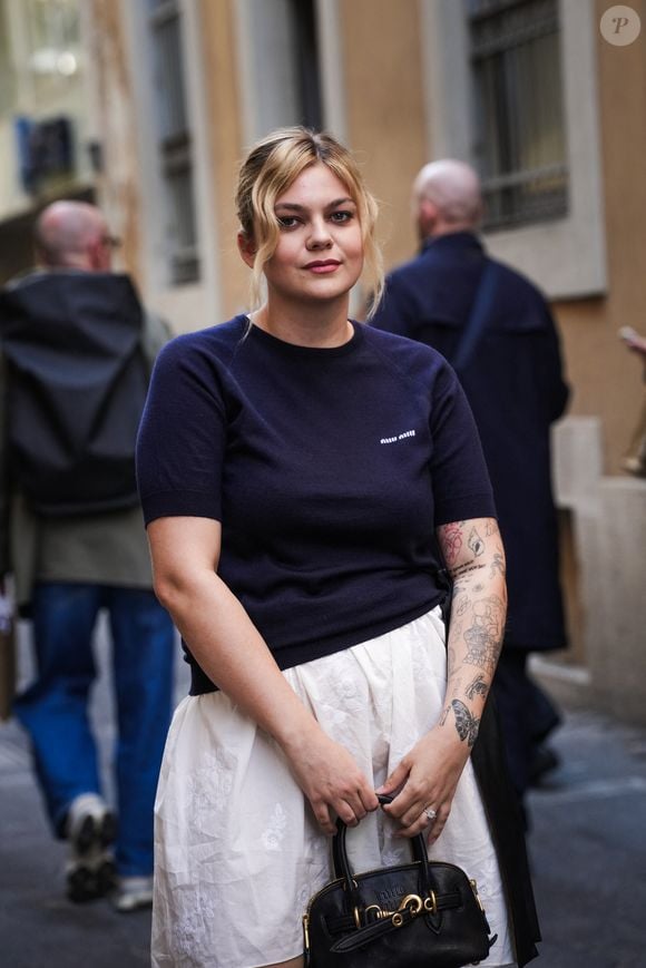 Louane - Les célébrités arrivent au 2ème Club littéraire Miu Miu pendant la Milan Design Week, le 10 avril 2025 à Milan. 
© Lucia Sabatelli / Bestimage
