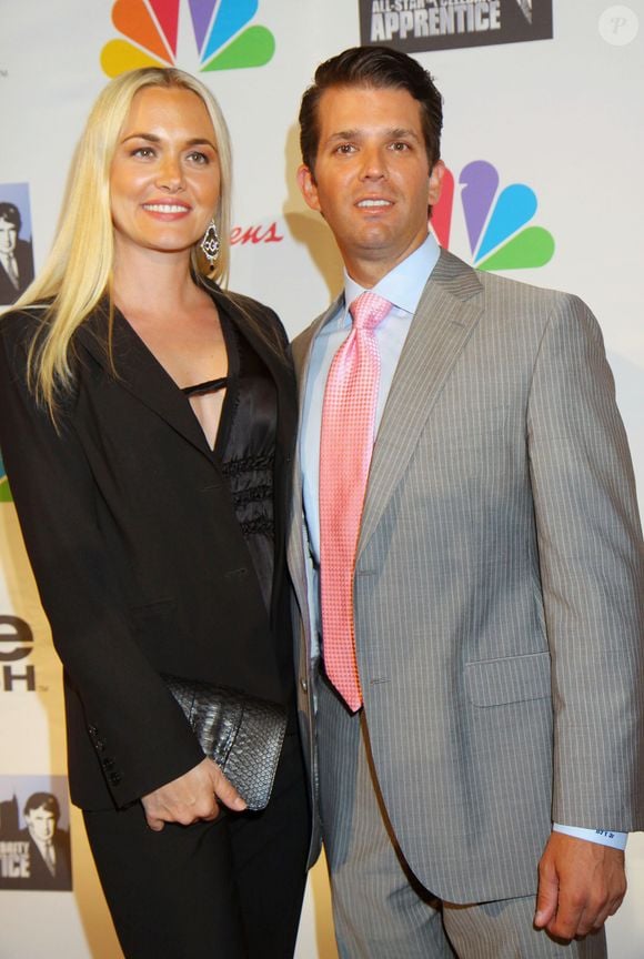 Vanessa Trump est l’ancienne femme de Donald Trump, Jr., le fils aîné du président américain

Info - Tiger Woods officialise sa relation avec Vanessa Trump - Don Trump, Vanessa Trump - Finale de la competition de reality show "All Star Celebrity Apprentice" a New York. Le 19 mai 2013. FAMEFLYNET / BESTIMAGE