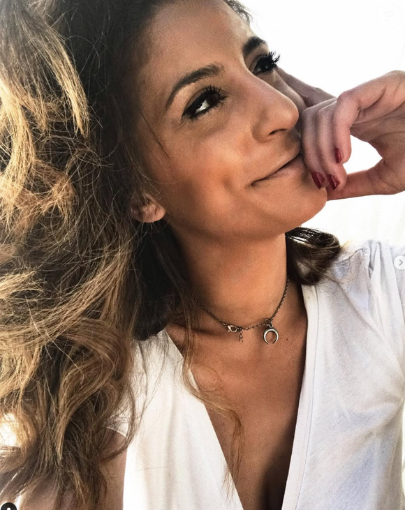 Elle a participé à la saison 8.
Elodie de "Secret Story 8"