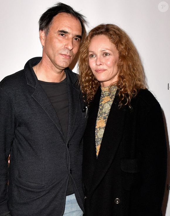 Vanessa Paradis et son mari Samuel Benchetrit lors de l'anniversaire (trois ans) de l'hôtel Les Jardins du Faubourg à Paris le 9 juin 2022.
© Veeren / Bestimage