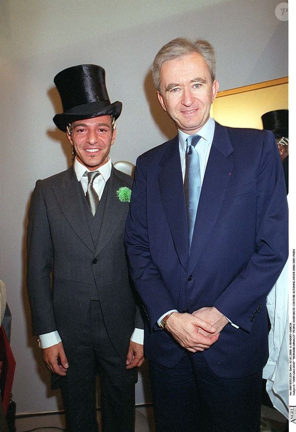 John Galliano, Bernard Arnault - défilé Dior haute-couture 2000/2001 Paris RINDOFF-GARCIA / BESTIMAGE