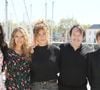 En 2018, elle a d'ailleurs sorti son tout premier documentaire baptisé "L'Absente" qu'elle a réalisé avec sa maman.
Laëtitia Eïdo, Elodie Fontan, Manon Azem, Jean-Hugues Anglade, Vincent Rottiers au photocall de la série "Prise au piège" lors de la 21ème édition du Festival de la Fiction TV de la Rochelle le 12 septembre 2019.
© Patrick Bernard / Bestimage