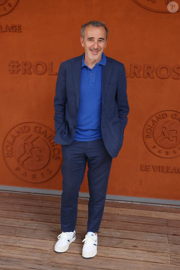 Et le comédien vit dans le présent

Elie Semoun en tribune lors des Internationaux de France 2025 à Roland Garros le 01 juin 2025 à Paris, France. Photo by Nasser Berzane/ABACAPRESS.COM