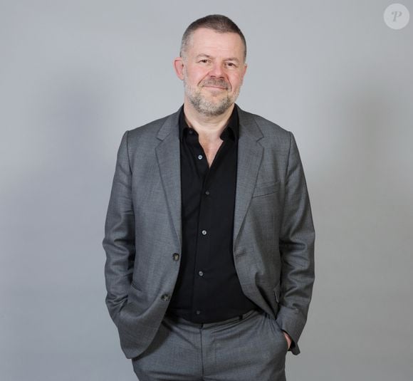 Exclusive - Eric Naulleau posant lors d'une séance photo dans le cadre des Prix Romy Schneider et Patrick Dewaere 2018 Awards qui se sont tenus à l'hôtel Lancaster à Paris, France, le 26 mars 2018. Photo by Jerome Domine/ABACAPRESS.COM
