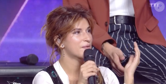 Il s'agit de Margot Abate, qui avait participé à l'édition 2023 du télé-crochet de TF1

Margot très émue sur le plateau de la "Star Academy 2023" sur TF1.