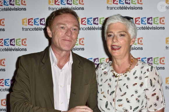 Christophe Hondelatte et Frédérique Lantieri assistant à la conférence de presse 2017/2018 de France Télévisions à Paris, France, le 5 juillet 2017. Photo par Alban Wyters/ABACAPRESS.COM