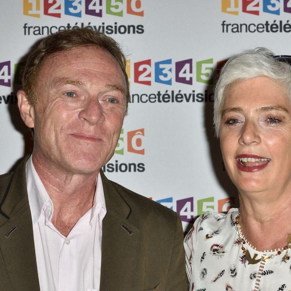 Christophe Hondelatte et Frédérique Lantieri assistant à la conférence de presse 2017/2018 de France Télévisions à Paris, France, le 5 juillet 2017. Photo par Alban Wyters/ABACAPRESS.COM